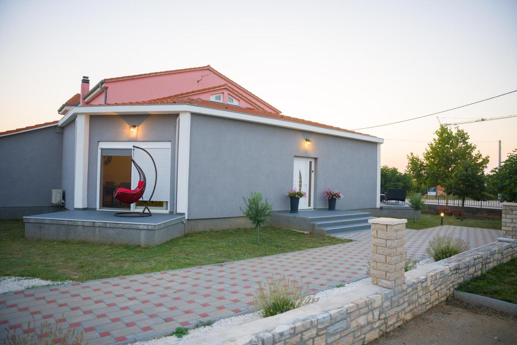 Apartmani Toni Drnis Luaran gambar